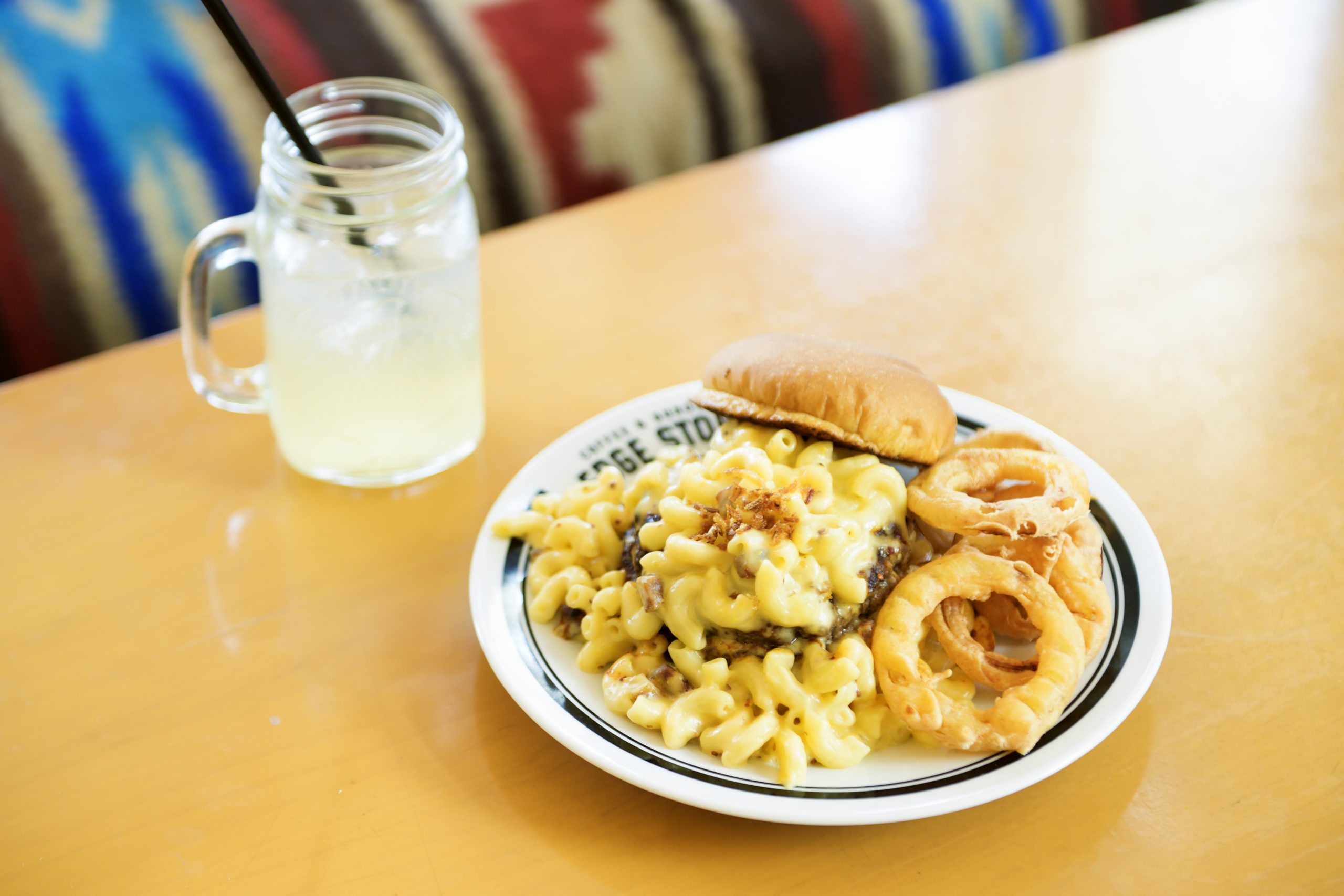 燻製！こだわりのハンバーガー 宮城のカフェ＆スイーツ＊92話『EDGE